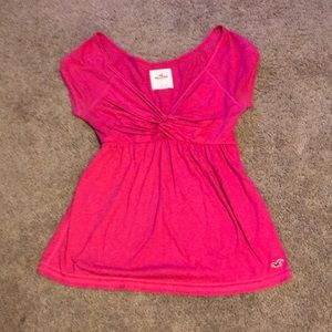 Hollister short sleeve top.